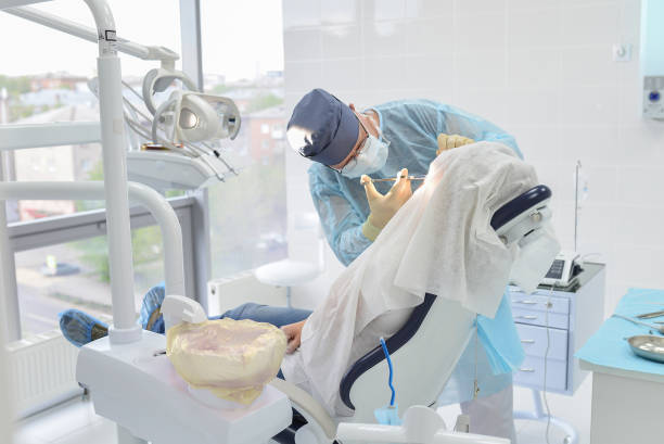 Best Broken or Cracked Tooth Emergency Dentist in Crofton, MD